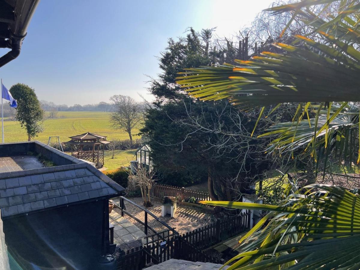 Hunston Mill Self Catering Dog Stay For Free Chichester Luaran gambar