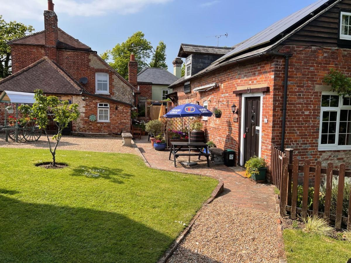 Hunston Mill Self Catering Dog Stay For Free Chichester Luaran gambar