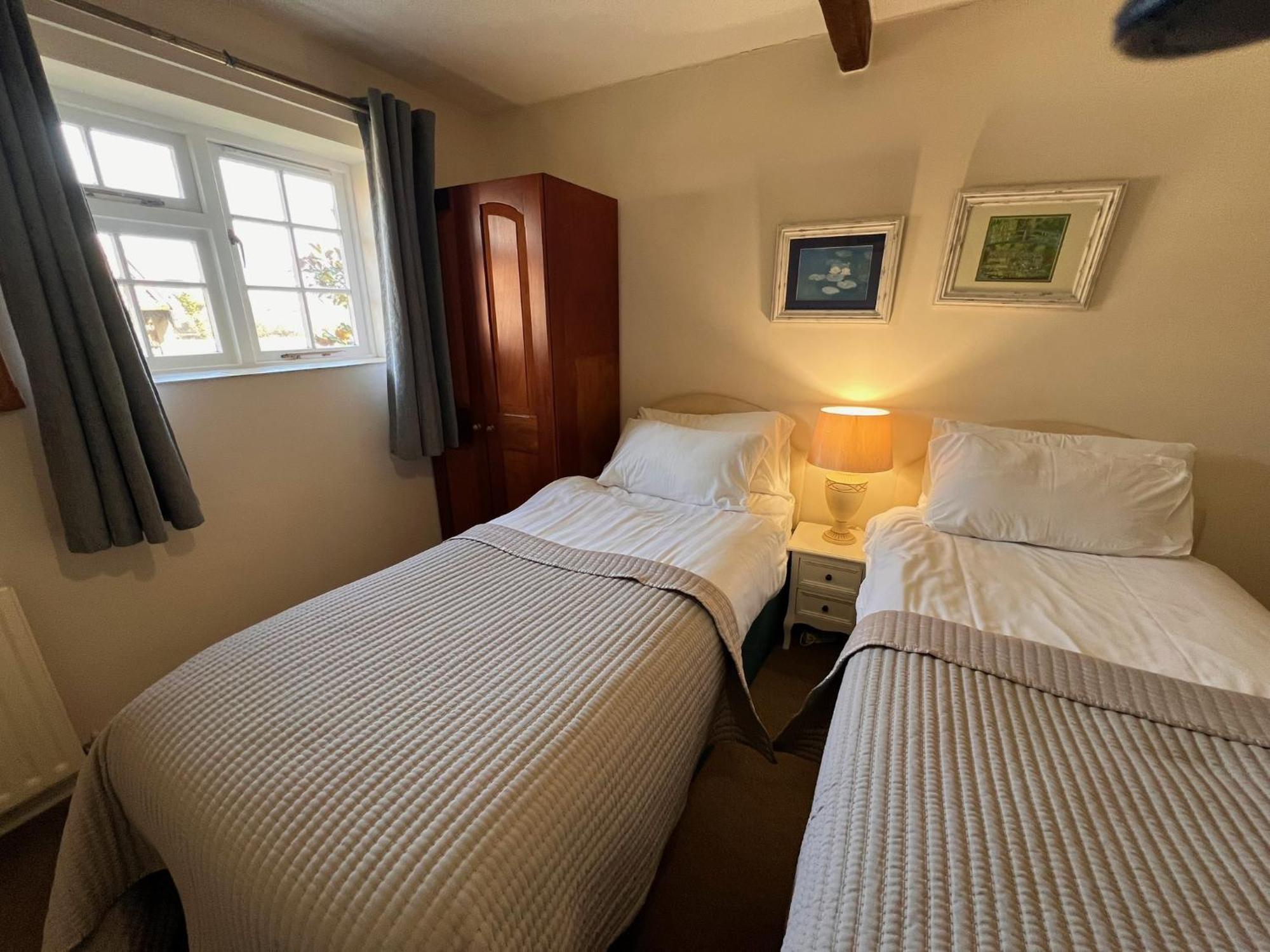 Hunston Mill Self Catering Dog Stay For Free Chichester Luaran gambar