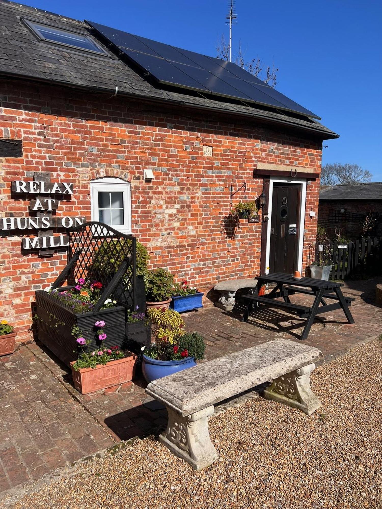 Hunston Mill Self Catering Dog Stay For Free Chichester Luaran gambar