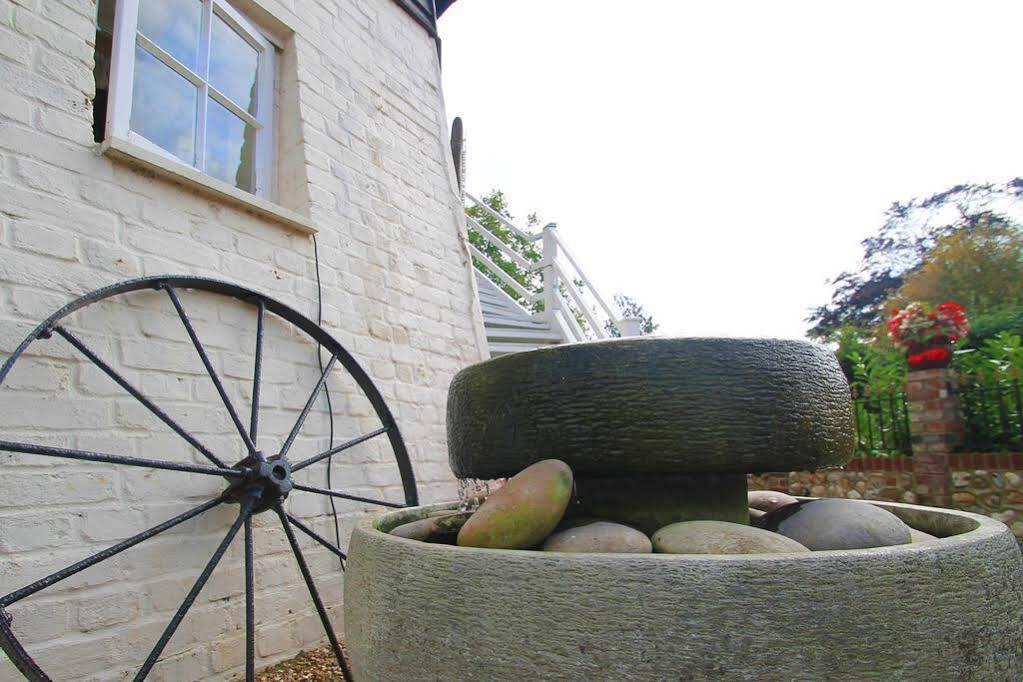 Hunston Mill Self Catering Dog Stay For Free Chichester Luaran gambar